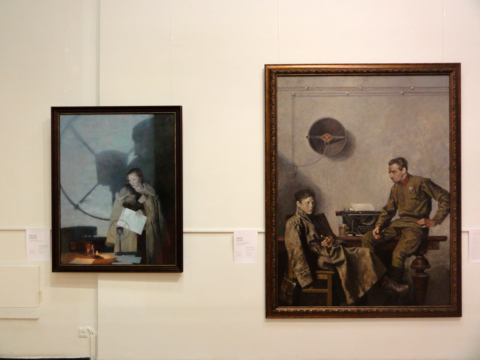 Выставка фронтовой живописи и плакатов студии имени Грекова прошла в Кировском художественном музее
