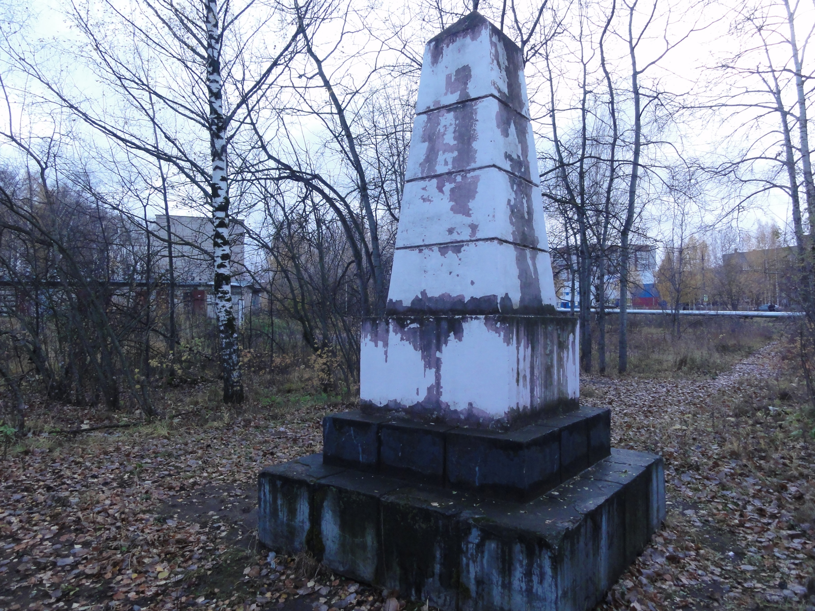 Памятник в сквере памяти жертвам царского террора в Кирове